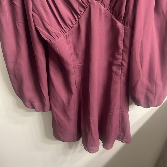 Abercrombie & Fitch Long Sleeve Maroon Dress - Picture 3 of 4